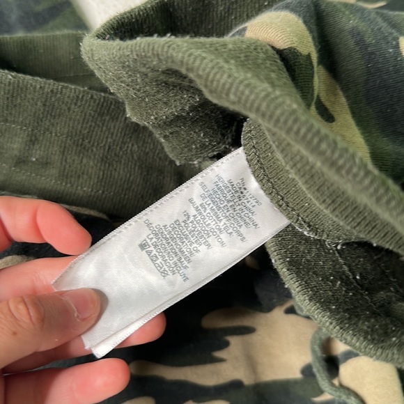 True Religion Women's Core Printed Camo Joggers - Picture 5 of 8